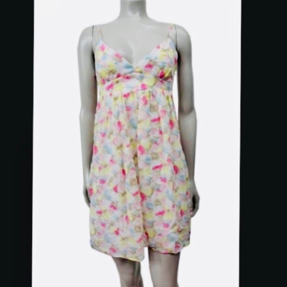 BCBGMaxAzria Adorable dress!🥰 - Picture 3 of 8